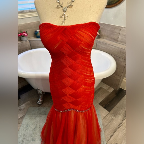Like New La Femme Orange Sexy Red Strapless Rhinestone Gauze Chic Dress 2 - Picture 15 of 16